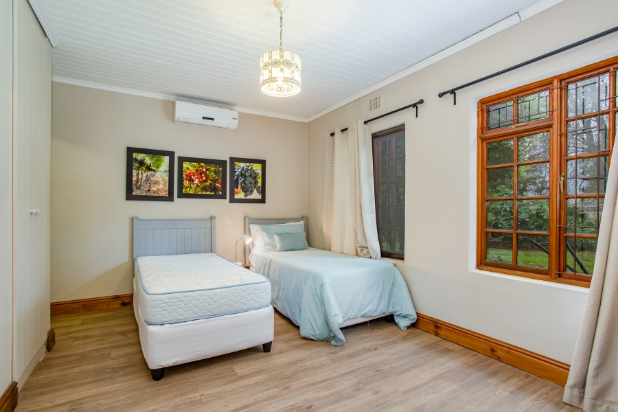 To Let 2 Bedroom Property for Rent in Paarl Rural Western Cape